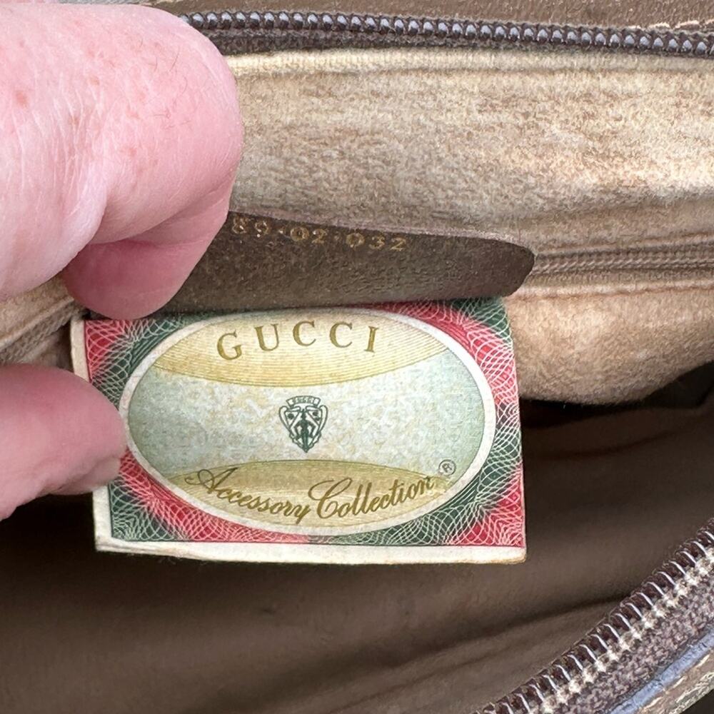 Vintage Gucci Sherry Line Beige and Brown Crossbody Bag - Picture 9 of 10
